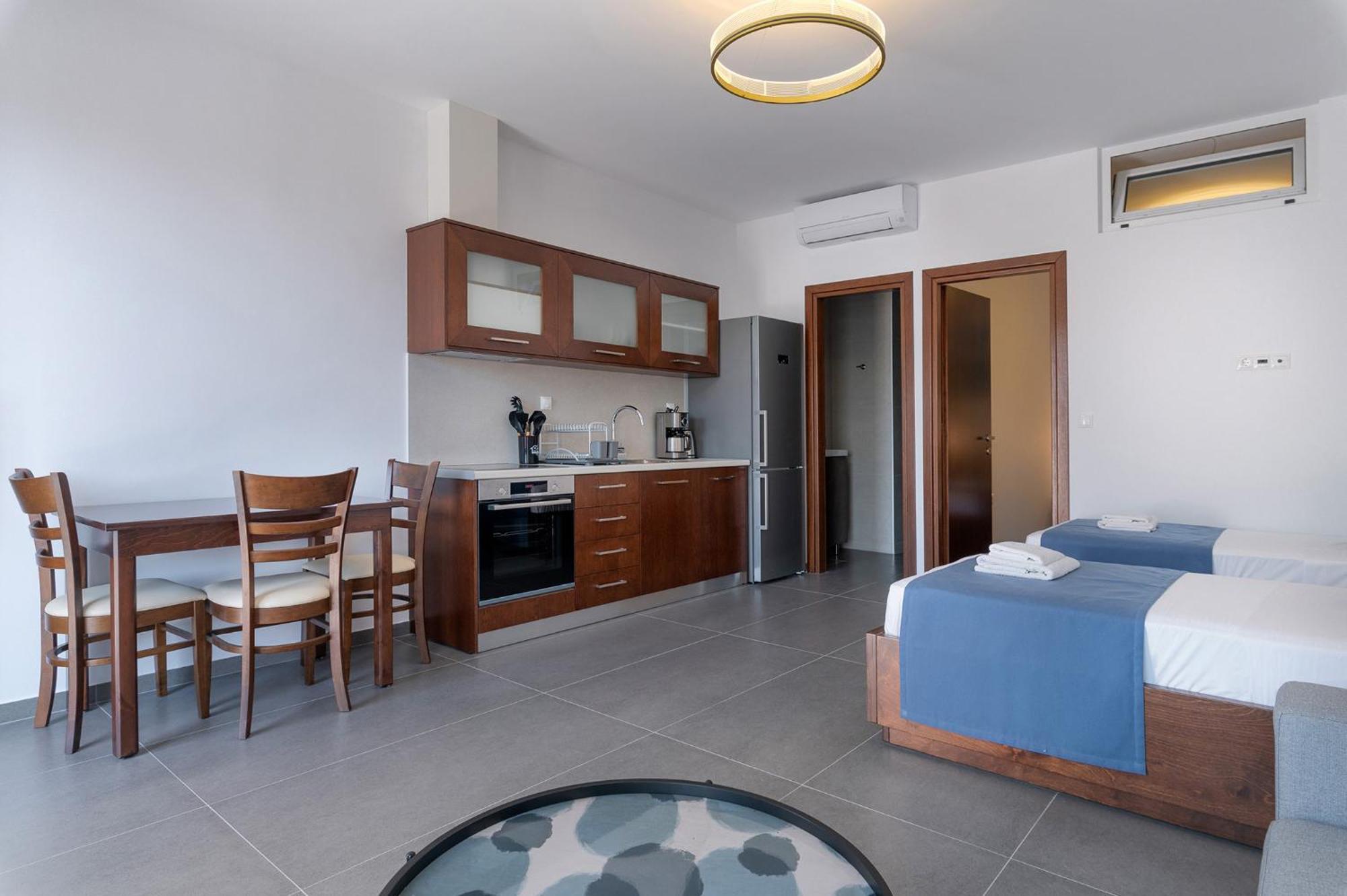 Long Beach Resort Ierápetra Екстериор снимка