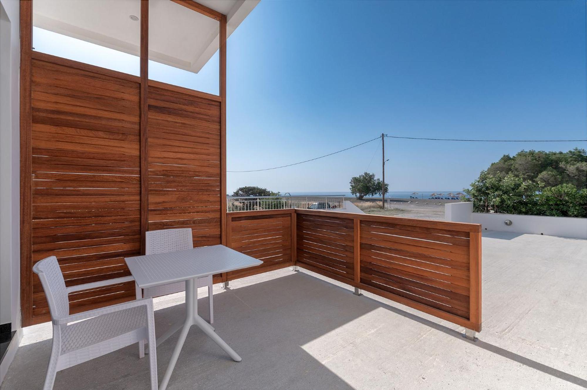 Long Beach Resort Ierápetra Екстериор снимка