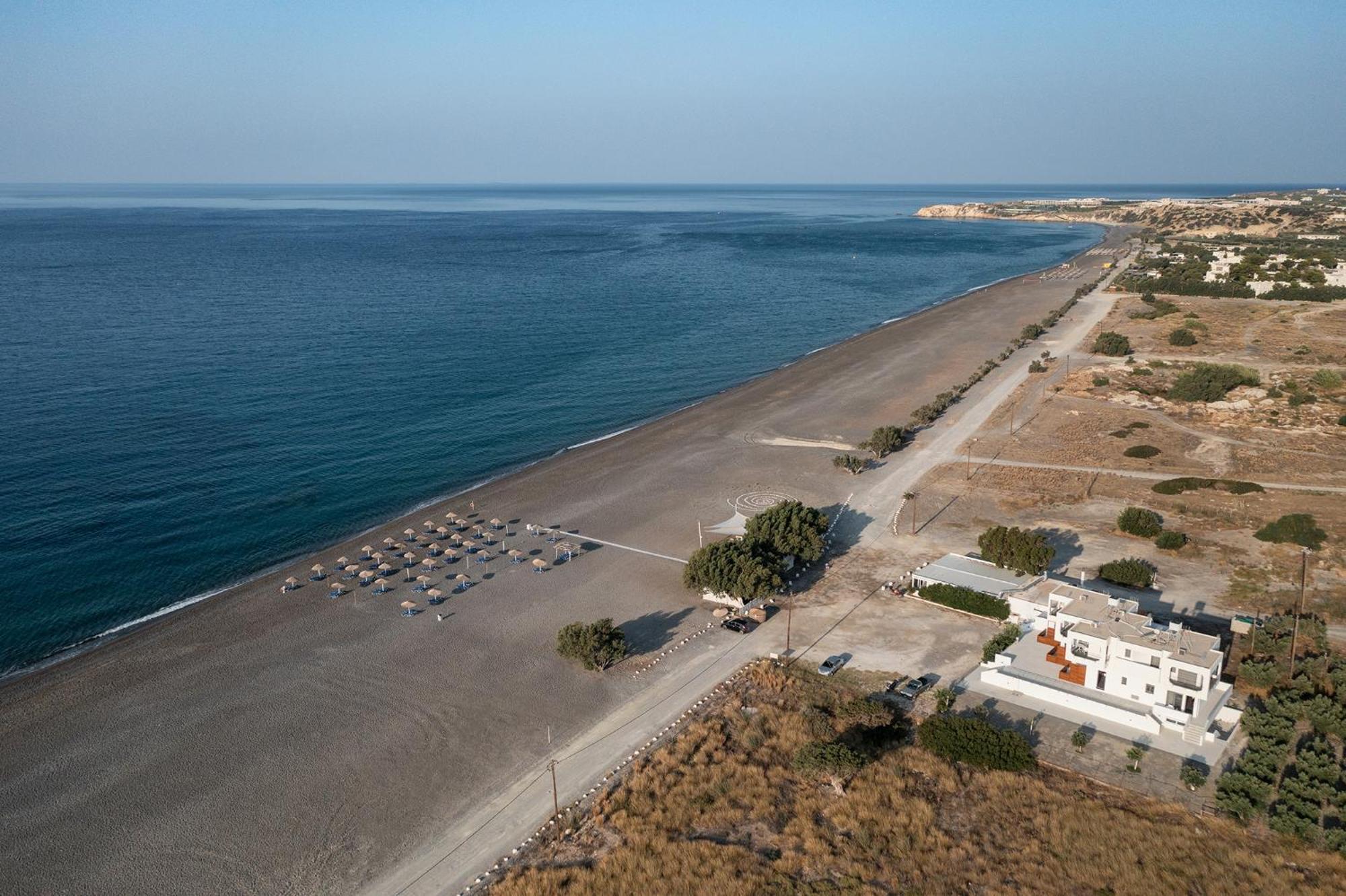 Long Beach Resort Ierápetra Екстериор снимка